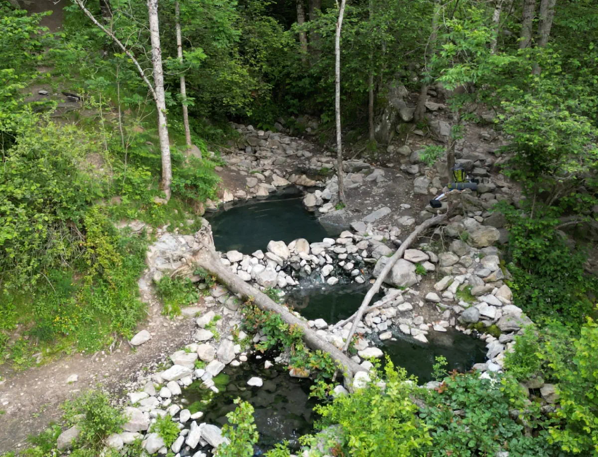 Les sources d'eau chaude sauvages de Mérens-les-Vals en Ariège